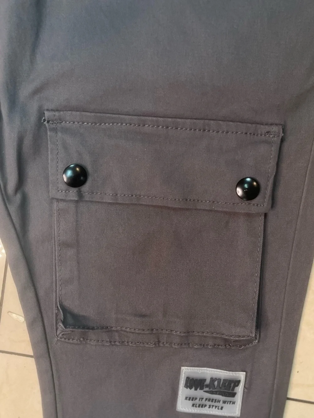 Sz 34 cargo pockets stacked casual pants